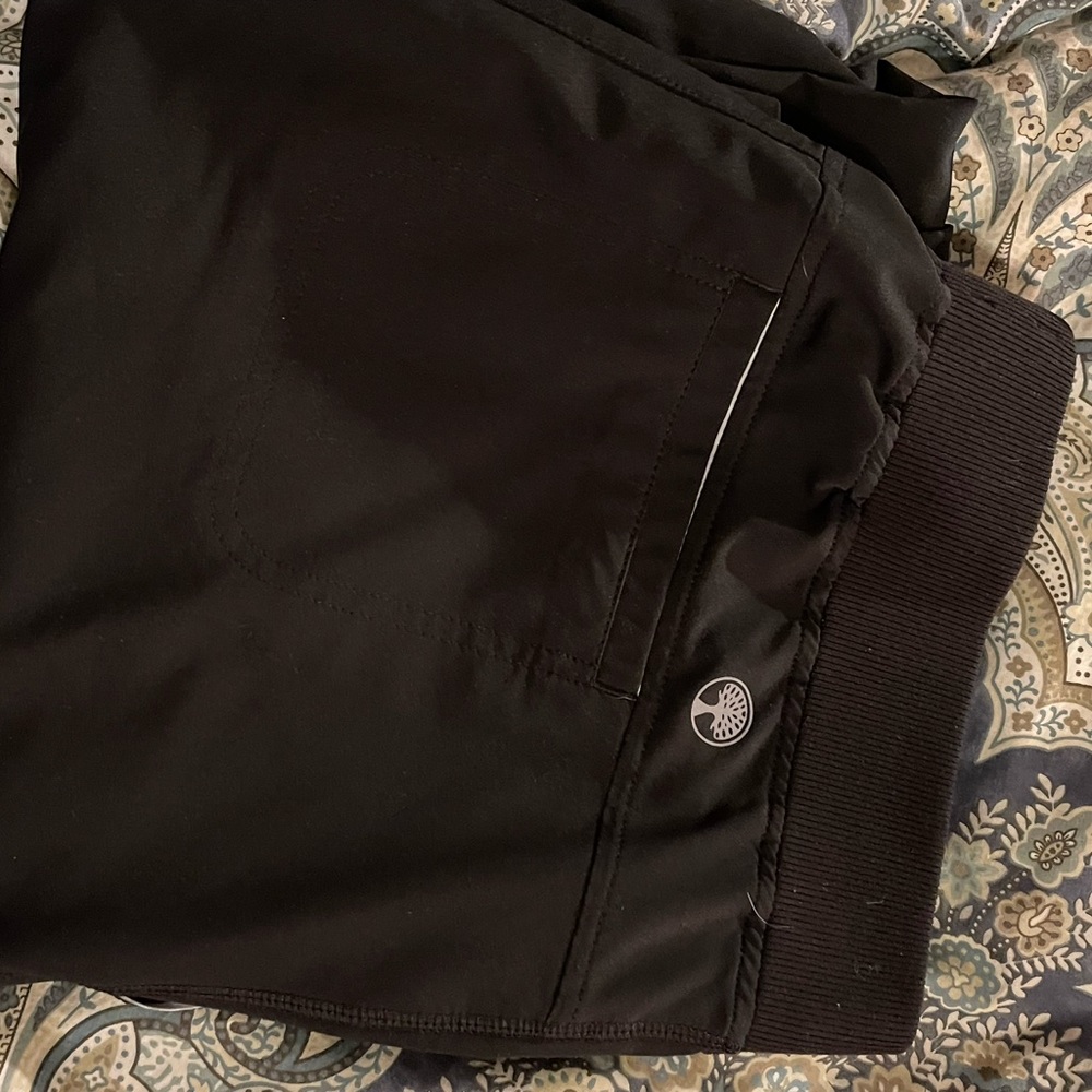Performance Sport scrubs by HH360 XL top, L bottom - Picture 6 of 16